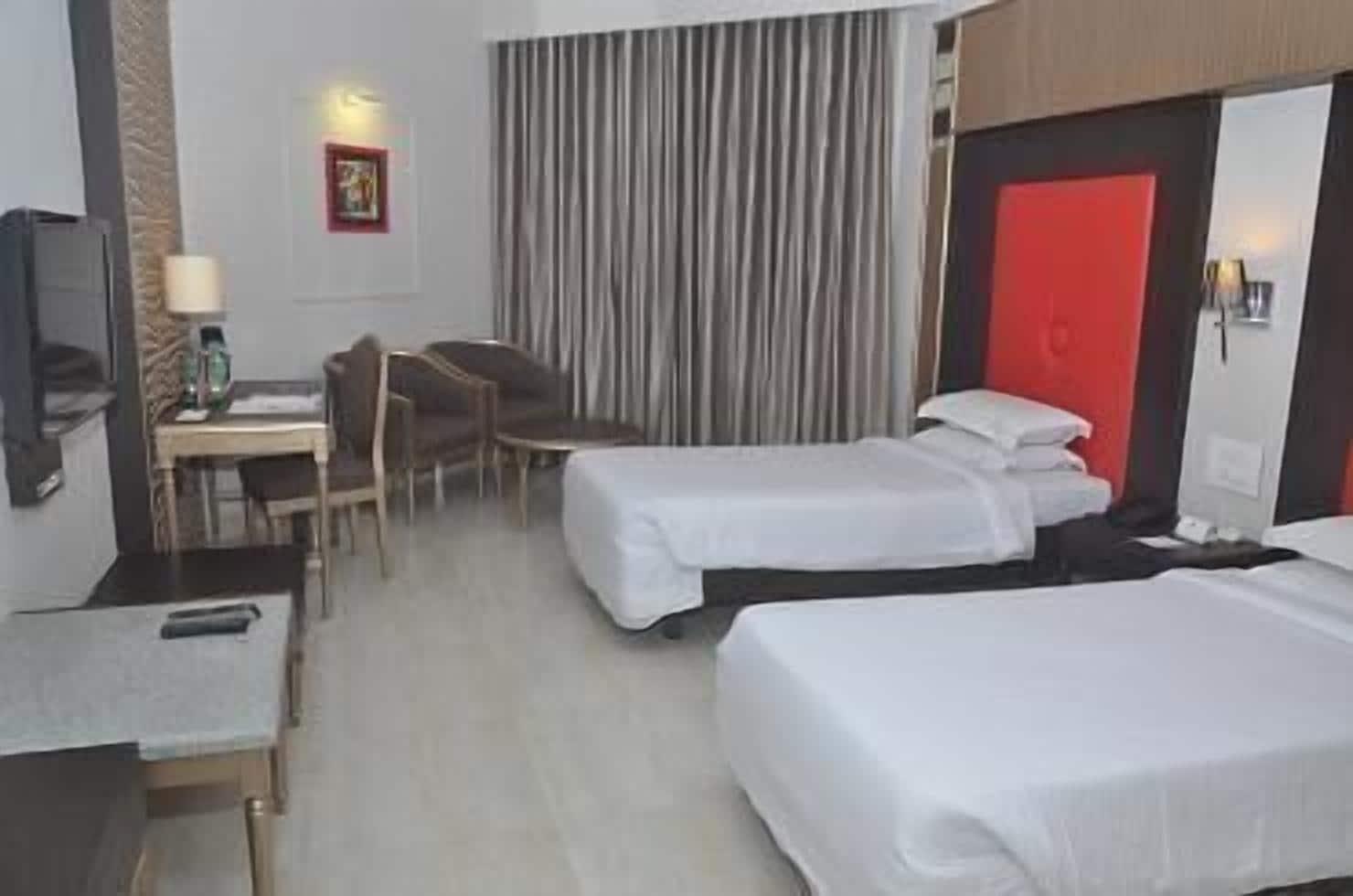 ดิ อมายา Hotel พาราณสี ภายนอก รูปภาพ
