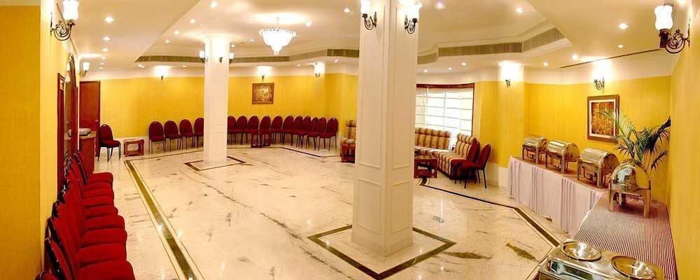 ดิ อมายา Hotel พาราณสี ภายนอก รูปภาพ