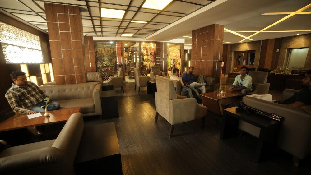 ดิ อมายา Hotel พาราณสี ภายนอก รูปภาพ